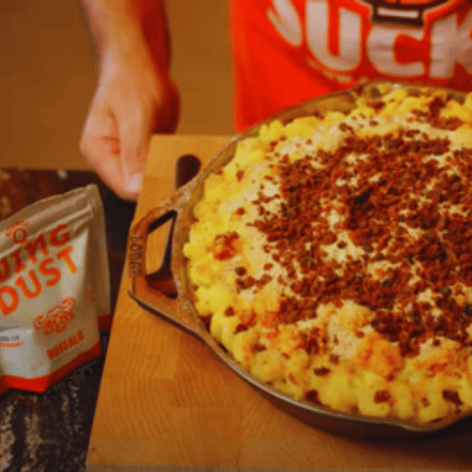 Mac-and-Cheese-with-Smoked-Fried-Chicken