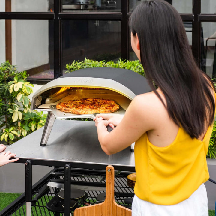 Ooni Koda 16 - Gas Powered Pizza Oven